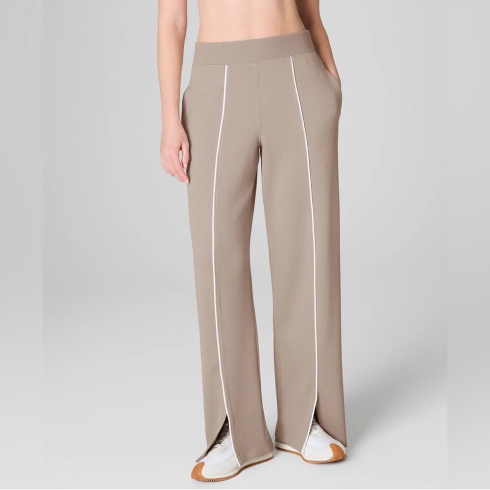 Spanx airessential Pique straight leg Pants